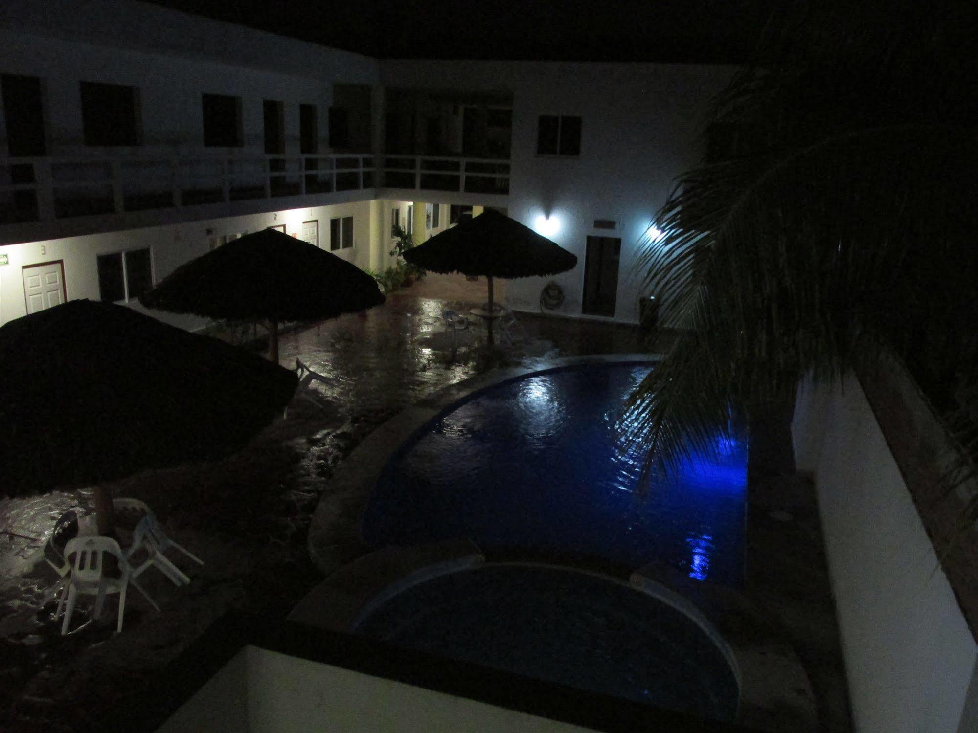 Hotel Albatros Palace Manzanillo Exterior photo